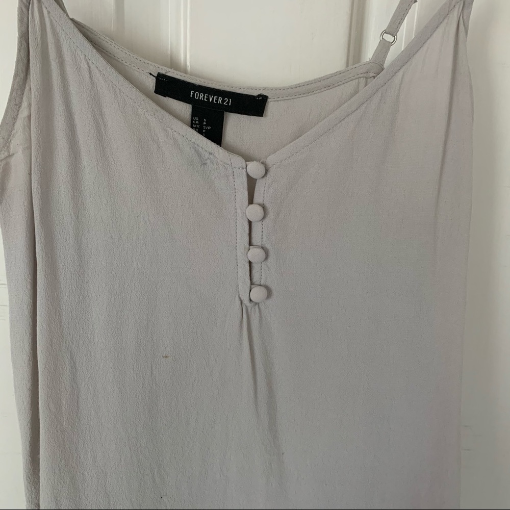 Gray Simple Button Tank Top - Picture 3 of 9